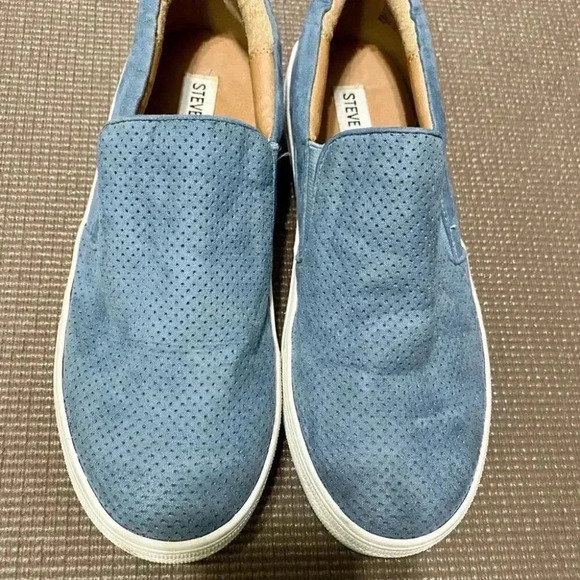 Steve Madden Giovana Suede Platform Casual Slip-on Sneakers - Picture 3 of 8